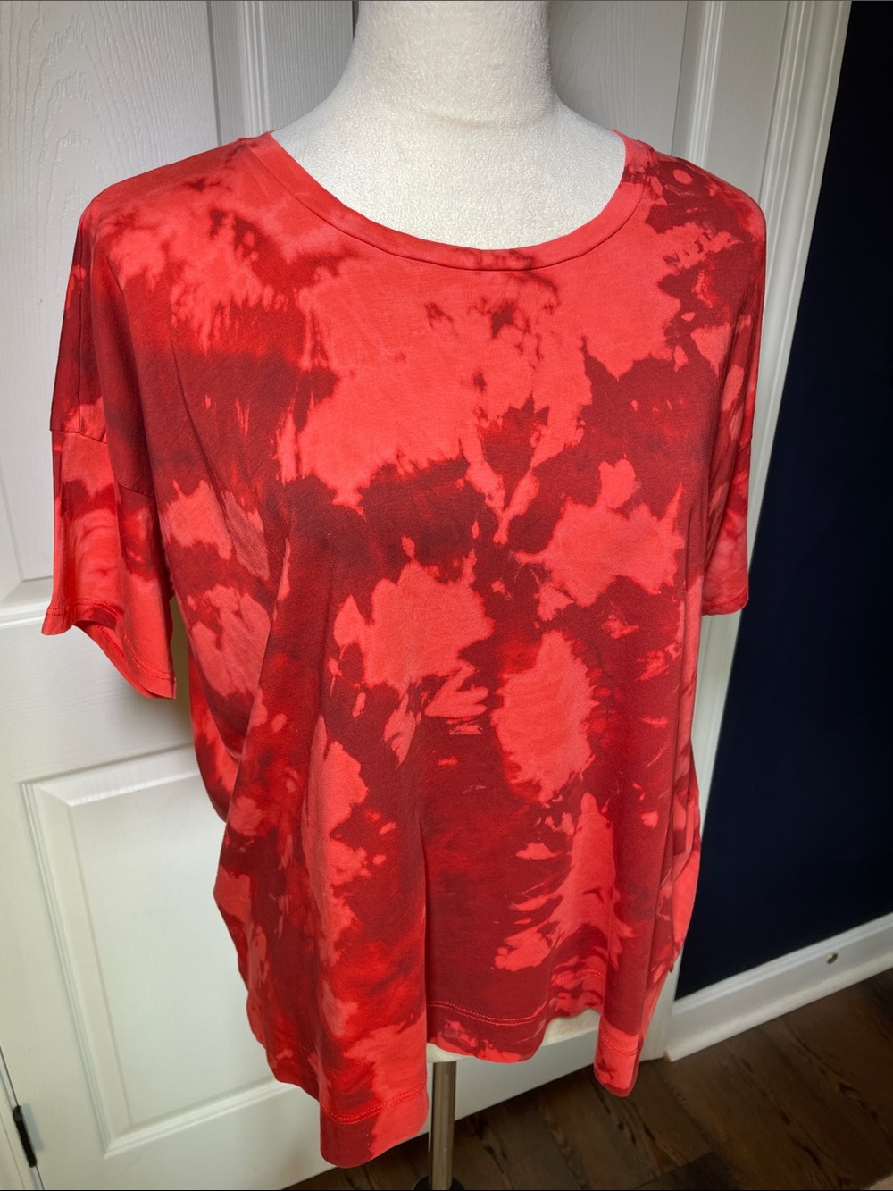 Eileen Fisher Upcycled Red Tie-Dye Short Sleeve Top Organic Cotton Size L